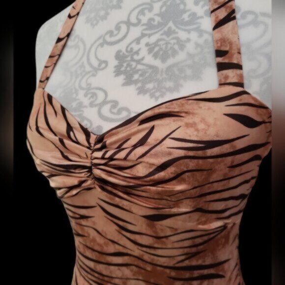 Women's Animal Print Bodysuit NWT Sz Small - Picture 7 of 12